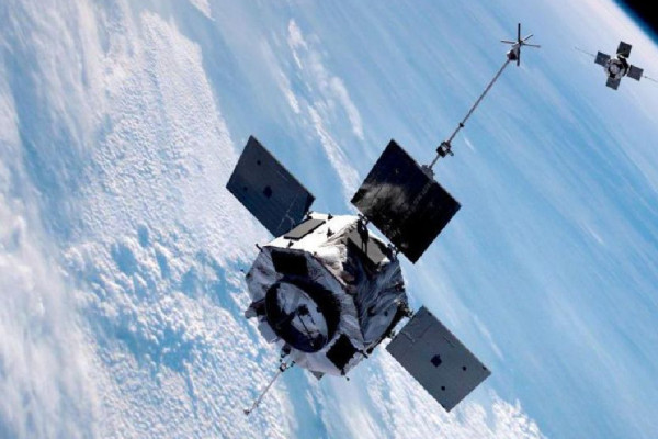 १४ वर्षपछि वायुमण्डलमा फर्कियो 'भान एलेन प्रोब-ए', अधिकांश भाग जलेको अनुमान